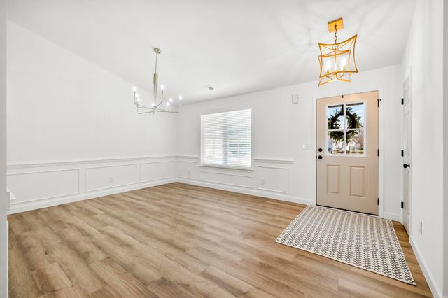 206 Dexter Bend Court, Fountain Inn, SC 29644