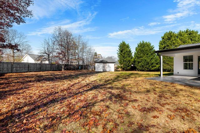 206 Dexter Bend Court, Fountain Inn, SC 29644