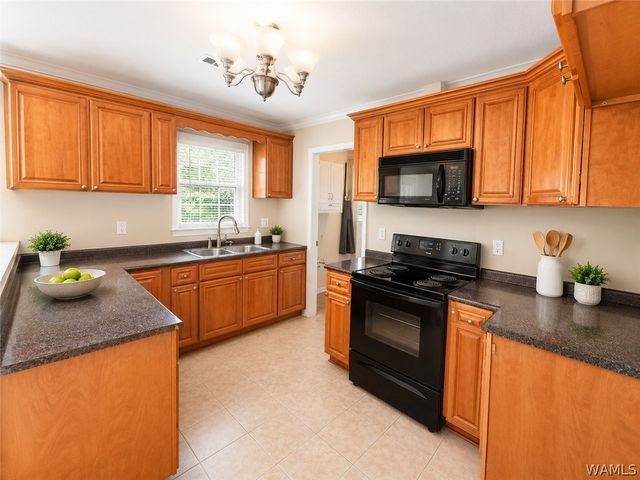 31 El Dorado E, Tuscaloosa, AL 35405