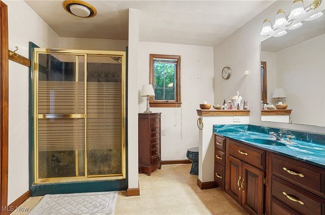 3079 W South Range Road, Columbiana, OH 44408