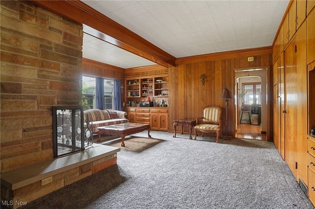 3079 W South Range Road, Columbiana, OH 44408