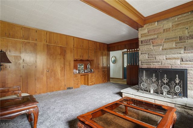 3079 W South Range Road, Columbiana, OH 44408