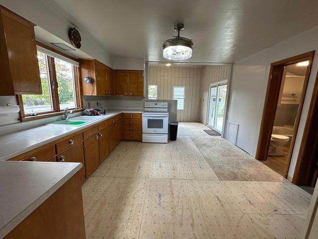 101 N Fayal Avenue, Eveleth, MN 55734