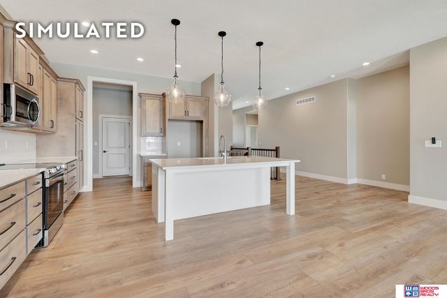 10514 Majestic Lane, Lincoln, NE 68527