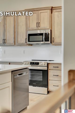 10514 Majestic Lane, Lincoln, NE 68527