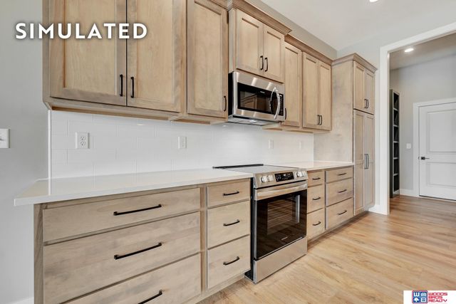 10514 Majestic Lane, Lincoln, NE 68527