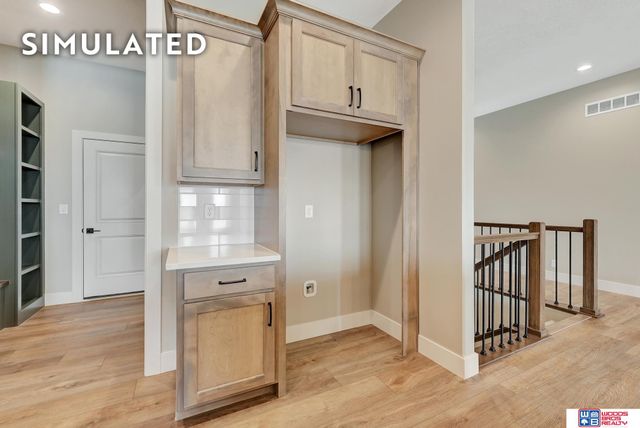 10514 Majestic Lane, Lincoln, NE 68527