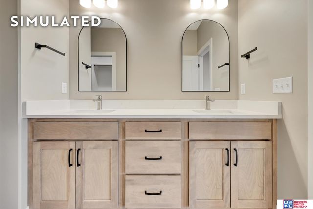 10514 Majestic Lane, Lincoln, NE 68527