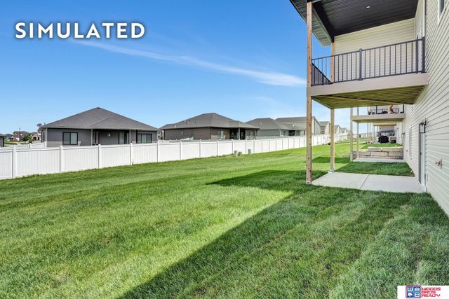 10514 Majestic Lane, Lincoln, NE 68527