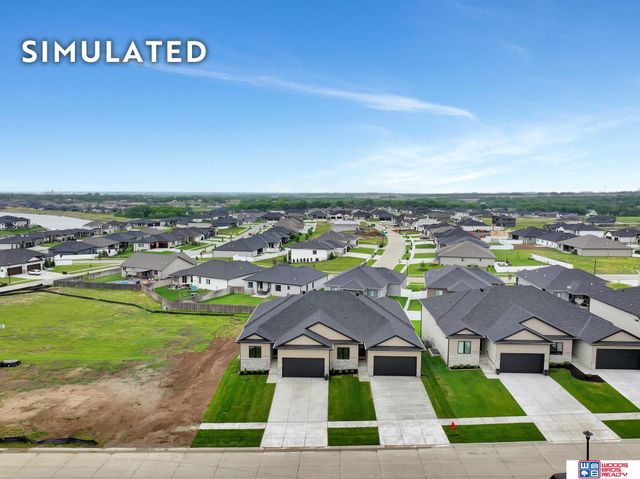 10514 Majestic Lane, Lincoln, NE 68527