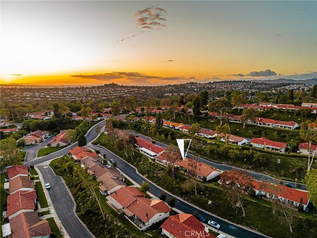 28052 Via Herrera, Mission Viejo, CA 92692