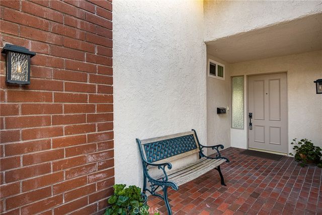 28052 Via Herrera, Mission Viejo, CA 92692