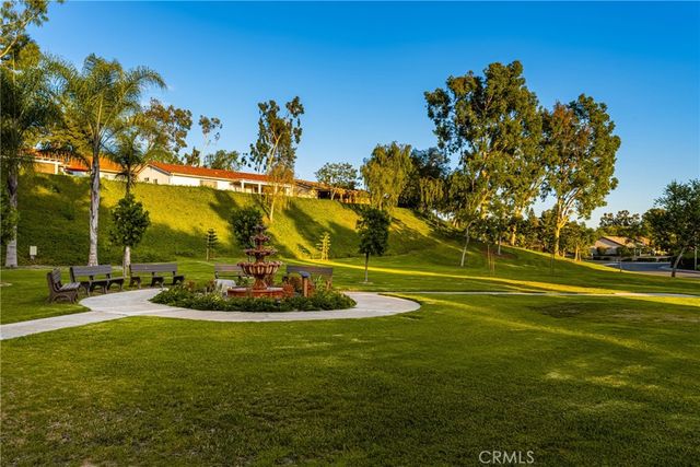 28052 Via Herrera, Mission Viejo, CA 92692
