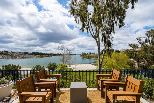 28052 Via Herrera, Mission Viejo, CA 92692