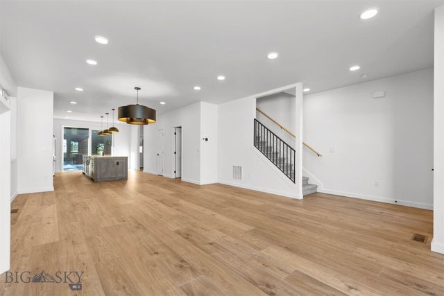 2907 South 27th Ave, Bozeman, MT 59718