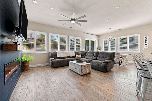 2409 Donnybrook Ct, Lincoln, CA 95648