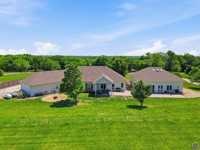 5919 NE Shaffer RD, Topeka, KS 66617