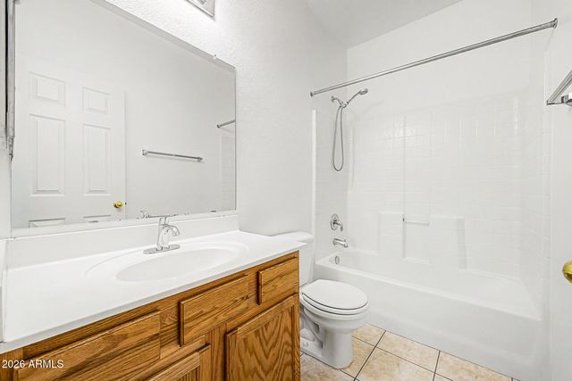 32 N Eaton Place, Chandler, AZ 85226