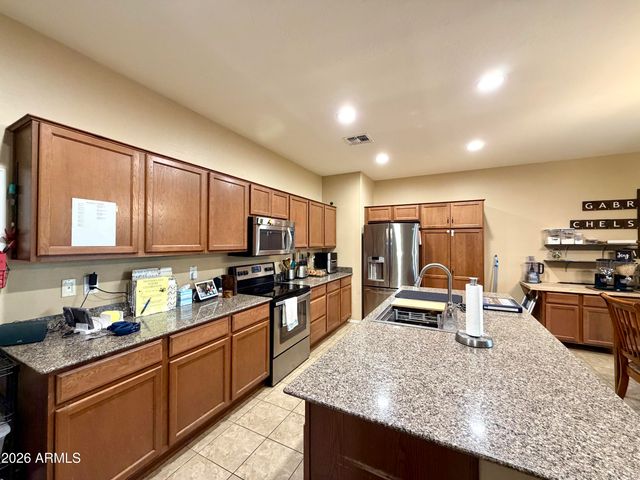 3230 E ROCHELLE Street, Mesa, AZ 85213