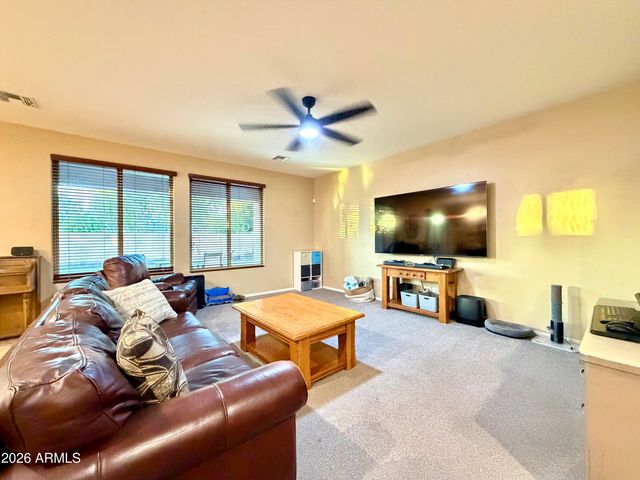 3230 E ROCHELLE Street, Mesa, AZ 85213