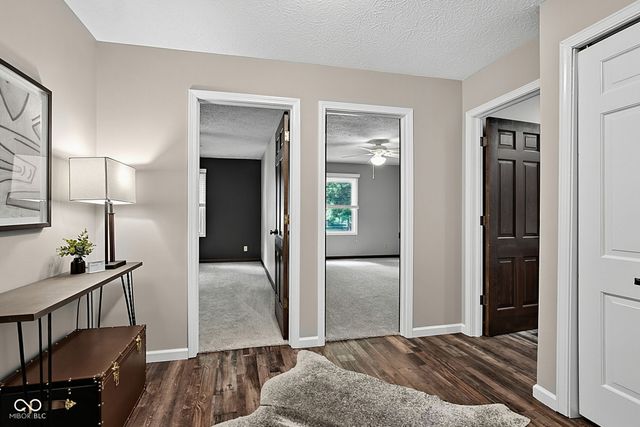 1336 S Heron Drive E, New Palestine, IN 46163