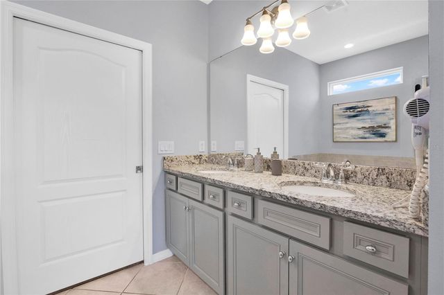 7400 OAKMOSS LOOP, Davenport, FL 33837
