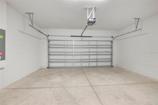 7400 OAKMOSS LOOP, Davenport, FL 33837