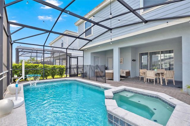 7400 OAKMOSS LOOP, Davenport, FL 33837