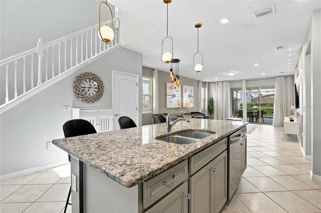 7400 OAKMOSS LOOP, Davenport, FL 33837