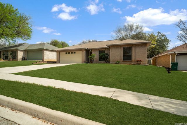 190 High Oak, Universal City, TX 78148