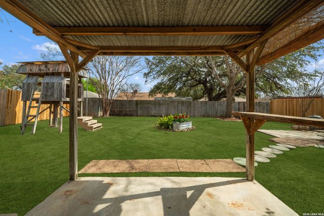 190 High Oak, Universal City, TX 78148