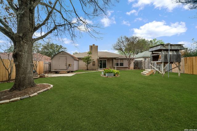 190 High Oak, Universal City, TX 78148