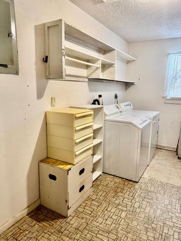 1397 Lake Drive W, Okeechobee, FL 34974