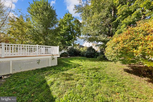 21 HILLCREST AVE, Collingswood, NJ 08108