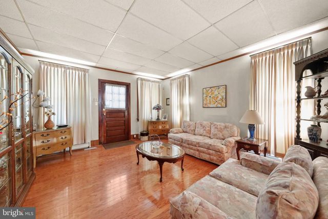 21 HILLCREST AVE, Collingswood, NJ 08108