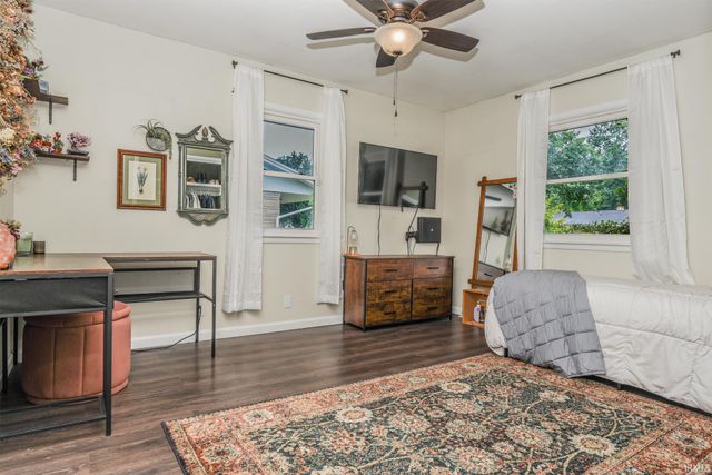 327 Brookside Lane, Plainfield, IN 46168