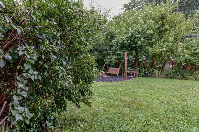 327 Brookside Lane, Plainfield, IN 46168