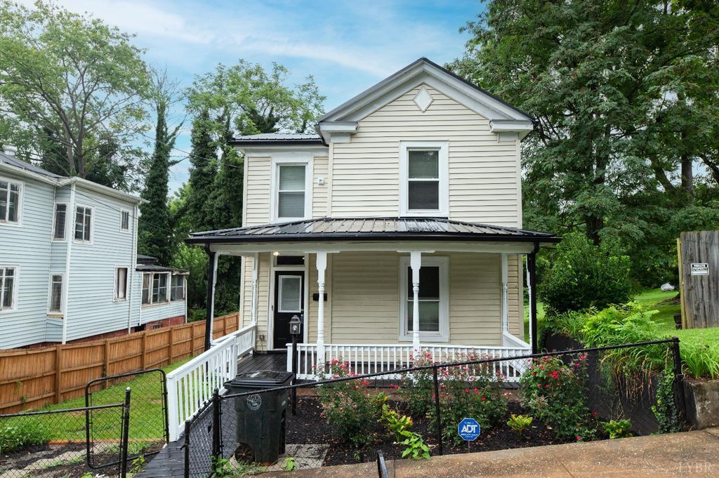 1012 Monroe Street, Lynchburg, VA 24504