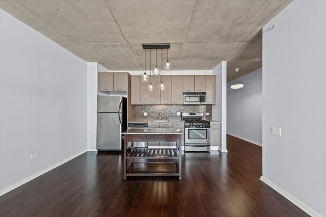 659 W Randolph Street 1007, Chicago, IL 60661