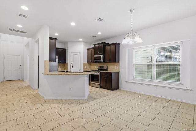 4218 Stanley, Converse, TX 78109