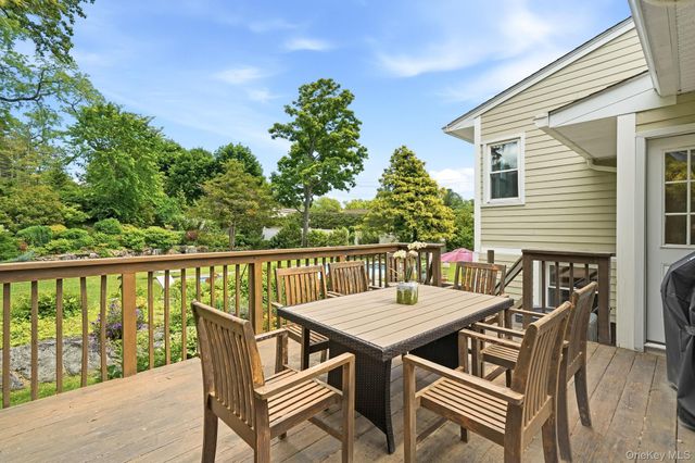 1 Pamela Lane, New Rochelle, NY 10804