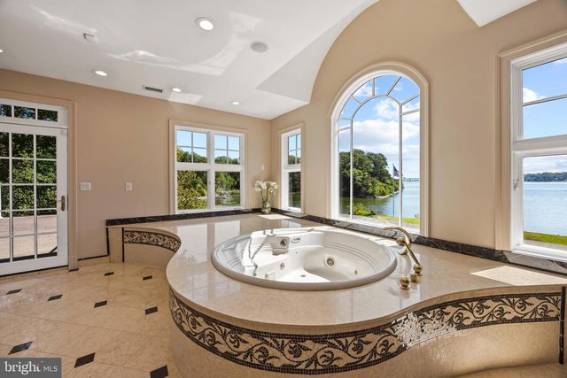 125 S WINCHESTER RD, Annapolis, MD 21409