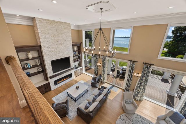 125 S WINCHESTER RD, Annapolis, MD 21409