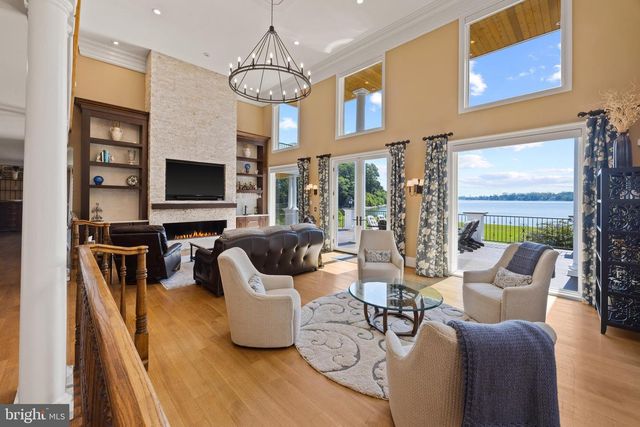 125 S WINCHESTER RD, Annapolis, MD 21409