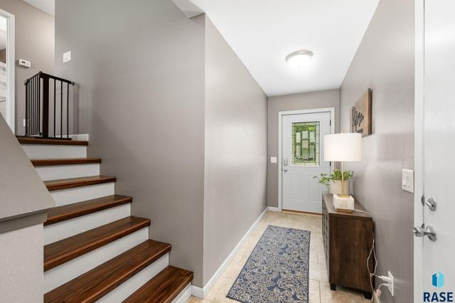4716 W Antelope Dr Drive, Sioux Falls, SD 57107
