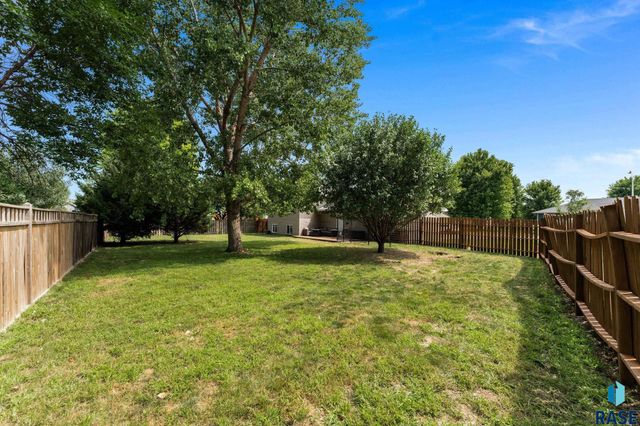 4716 W Antelope Dr Drive, Sioux Falls, SD 57107