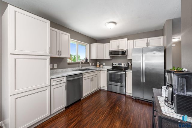 4716 W Antelope Dr Drive, Sioux Falls, SD 57107