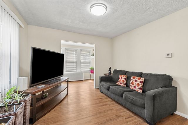 5 Morrill Place, Lynn, MA 01902