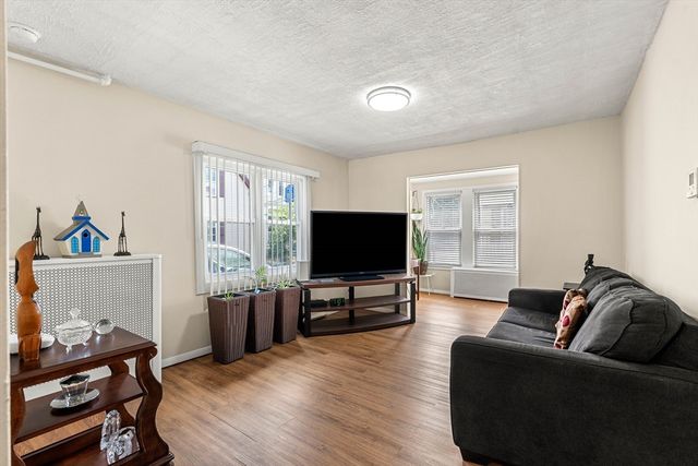 5 Morrill Place, Lynn, MA 01902