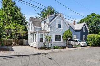 5 Morrill Place, Lynn, MA 01902